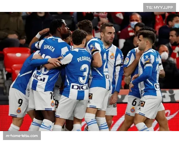 毕尔巴鄂竞技西甲主打传统风格，边路进攻犀利